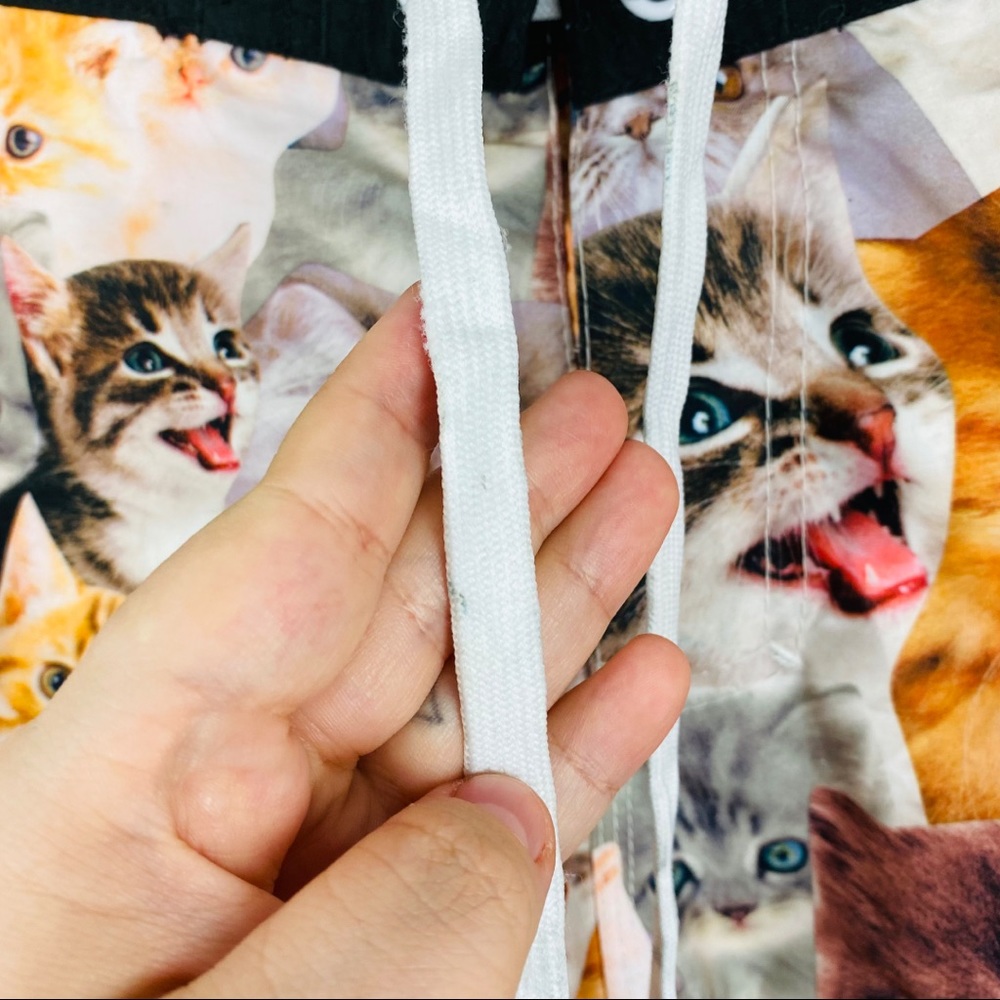 Bioworld Kitten Novelty Cat Print Hybrid Dad Board Shorts Swim Trunks White L - Picture 12 of 13